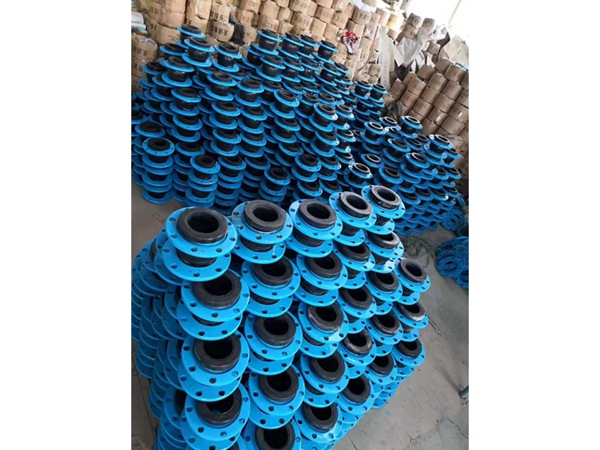 可曲撓單球體橡膠接頭