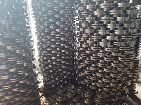 小對(duì)焊法蘭庫(kù)存